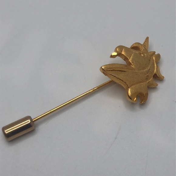 Unicorn Lapel Pin Mythical- Gold - Picture 1 of 7